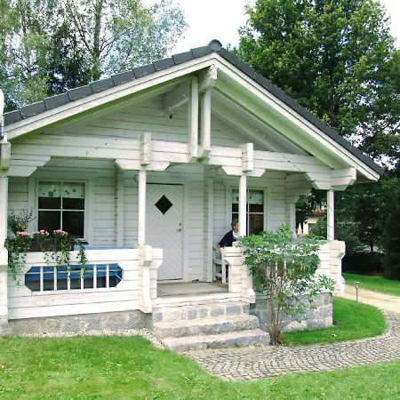 Landhaus-pension Zum Waffenschmied بيت ضيافة Brand