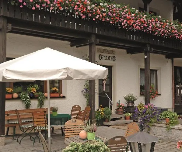 Landhaus-pension Zum Waffenschmied Gasthof